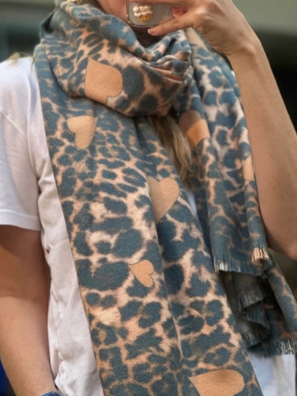 NWOT Bits and Pieces Leopard-Print Wrap Scarf